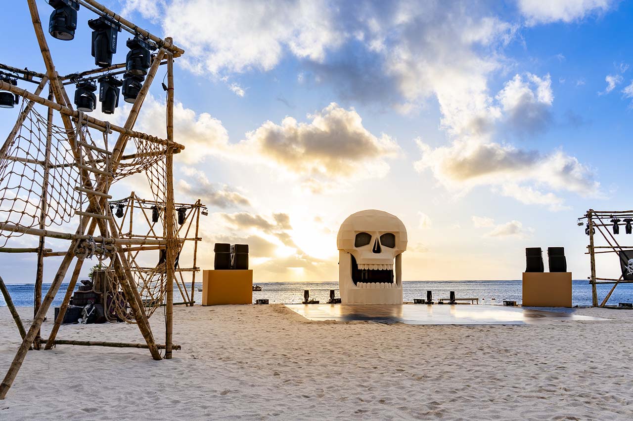 Enter the Skull