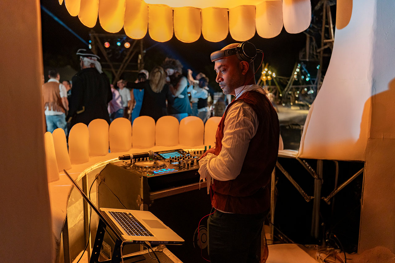 ipg-dj-setup-themed-event-night-party-live-music-production-mauritius.jpg