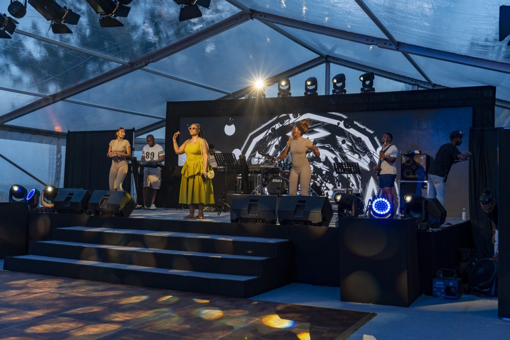 Gala Night Mauritius with clear marquee, chandeliers, Gatsby bar, tipi cocktail zone and elegant event styling